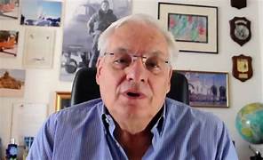 Casavatore, diktat del sindaco «Via al piano anti-fannulloni»”. Il sindaco Luigi Maglione risponde con una lettera inviataci