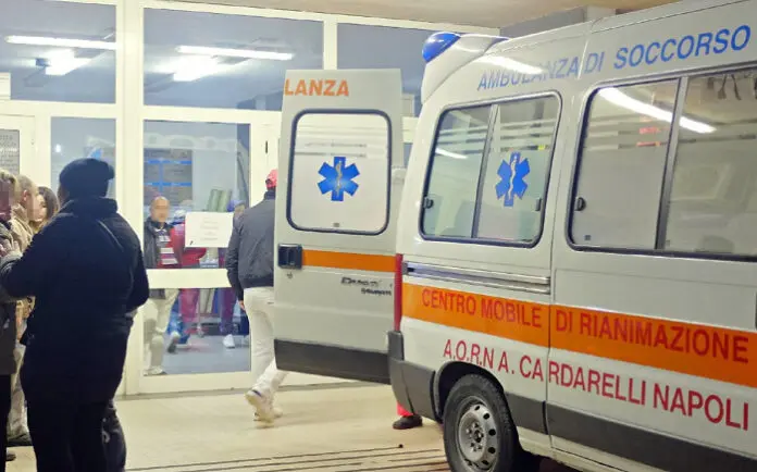 Napoli. Una donna di 76 anni è deceduta nella notte dopo essere stata investita