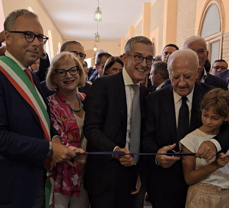 *Da Casoria la sfida della Campania del futuro: un polo educativo per aiutare i giovani nel mondo del lavoro e supportare le famiglie.