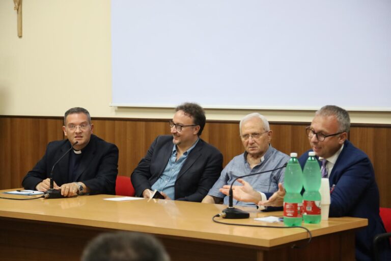Il cardinale Parolin in visita a Casoria: il segretario di Stato Vaticano inaugurerà la commemorazione per l’80esimo anno dalla morte del cardinale Luigi Maglione.