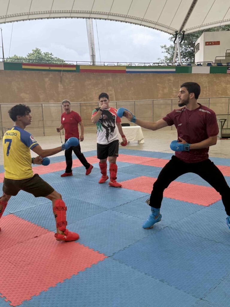 Arzano, Giuseppe Romano un Campione Mondiale di Karate: Oggi è un Allenatore della  Libica.